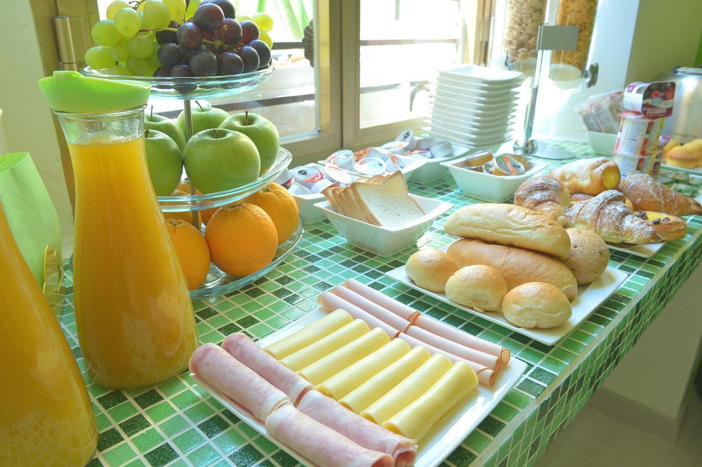 Bed and Breakfast B-Cool (Adults Only) Рим Екстер'єр фото